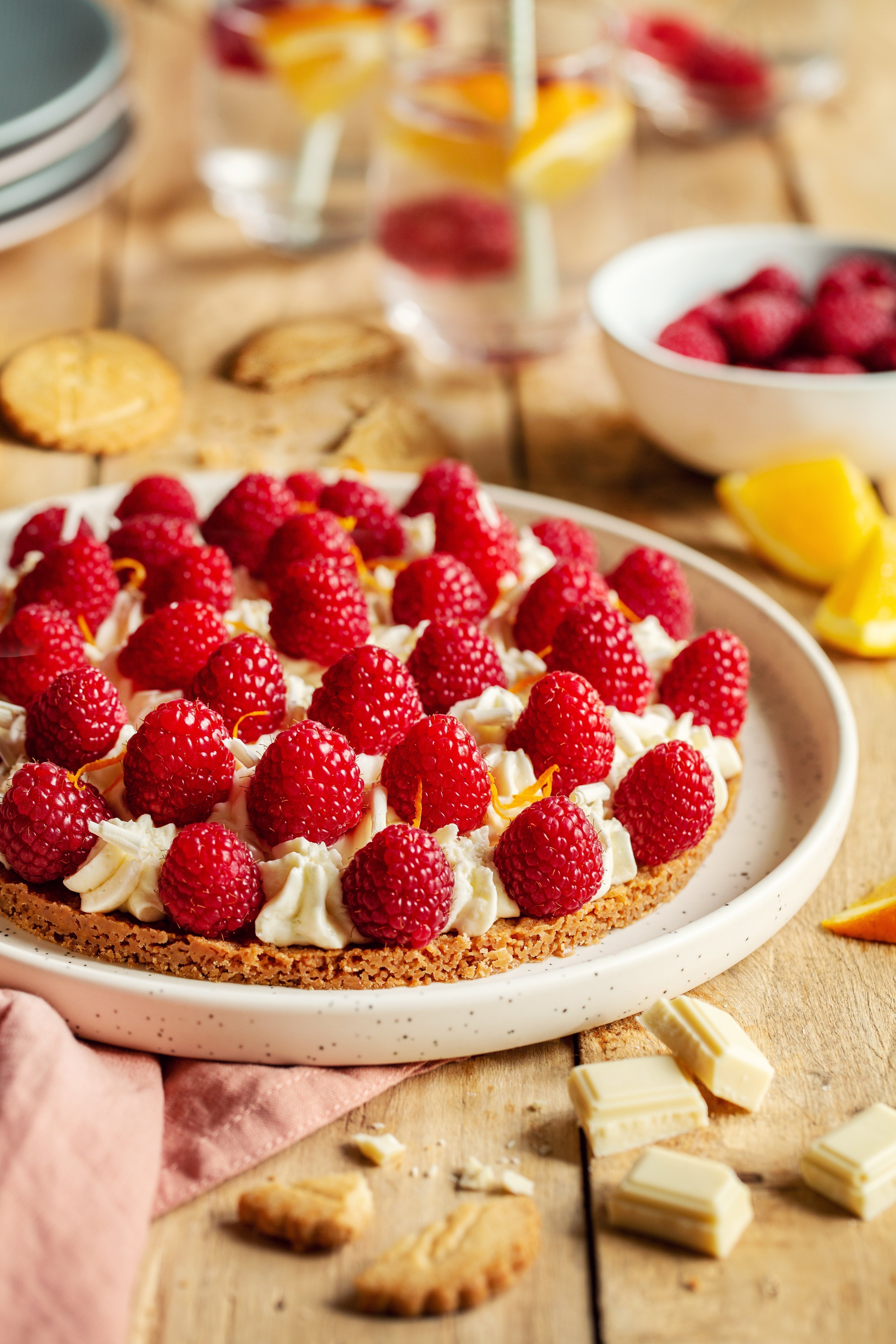 Tarte aux framboises et mousse chocolat blanc