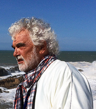 Portrait de Bernard Morinay, peintre de la mer