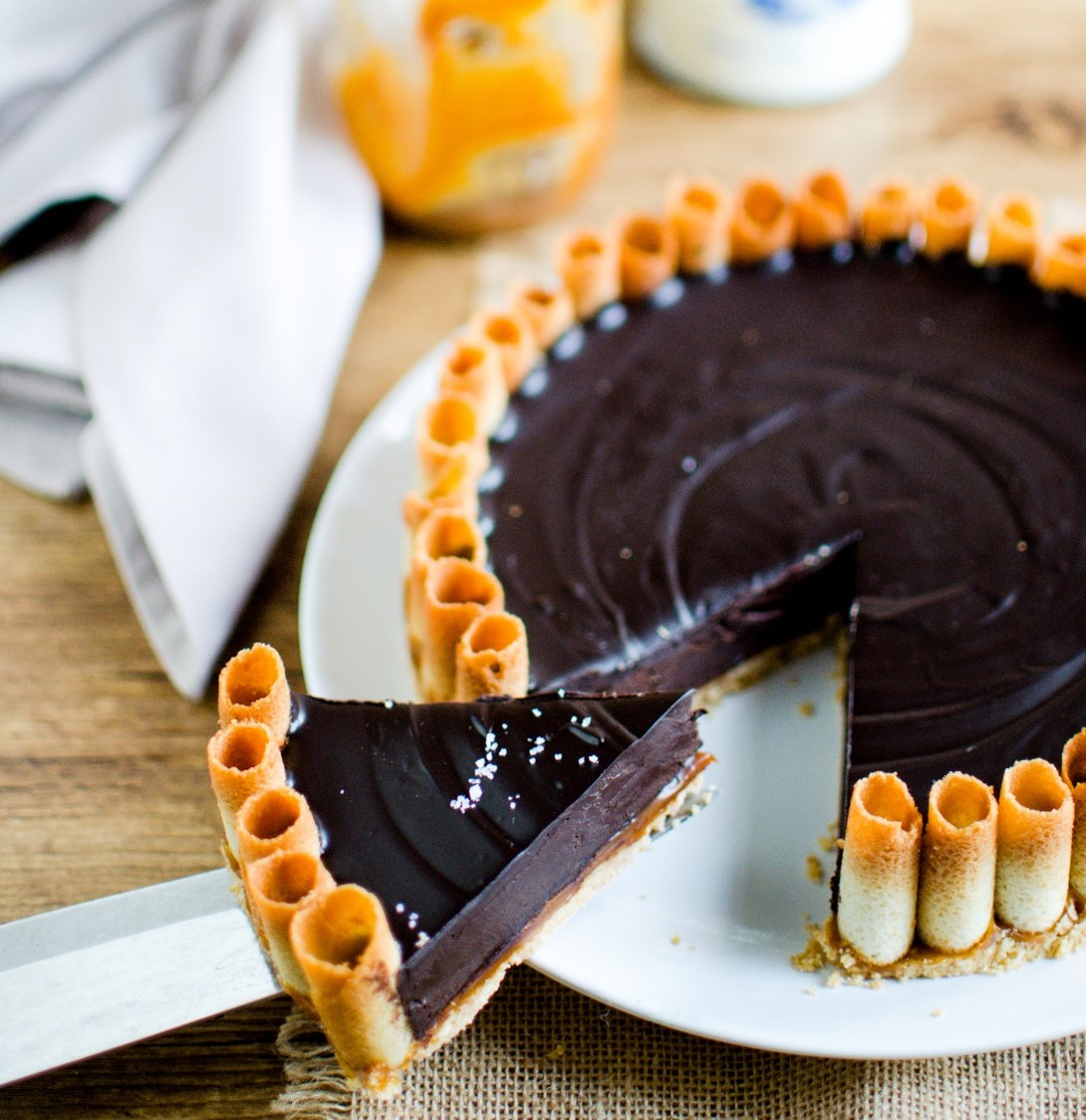 Tarte au chocolat noir et caramel au beurre salé