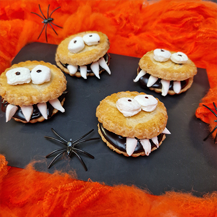 Galettes Monstres d'Halloween à la pâte à tartiner